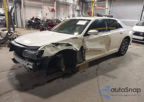 2015 Chrysler 300 300S из США, поврежденный, VIN 2C3CCAGG1FH763845